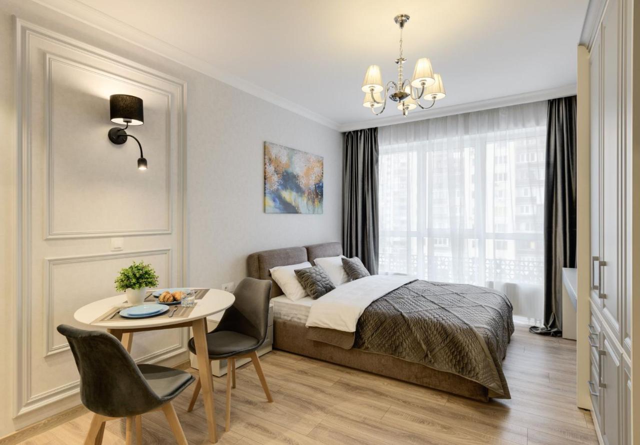 Modern New Cozy Apartment Kvartet Railway Station Kiev Luaran gambar