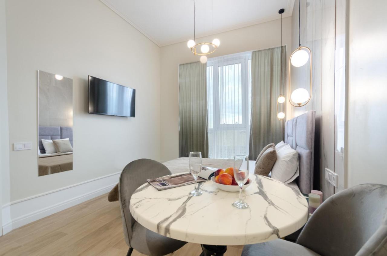Modern New Cozy Apartment Kvartet Railway Station Kiev Luaran gambar
