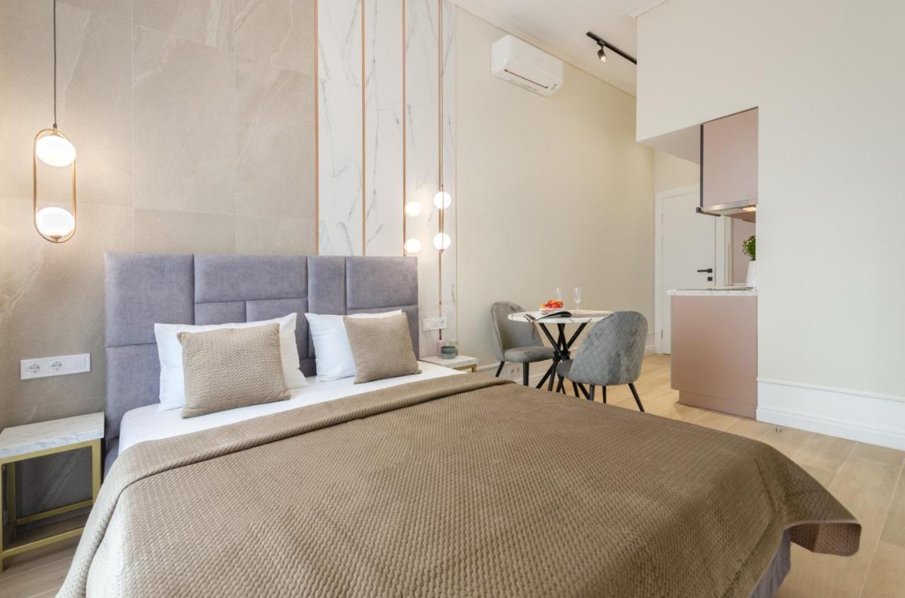 Modern New Cozy Apartment Kvartet Railway Station Kiev Luaran gambar