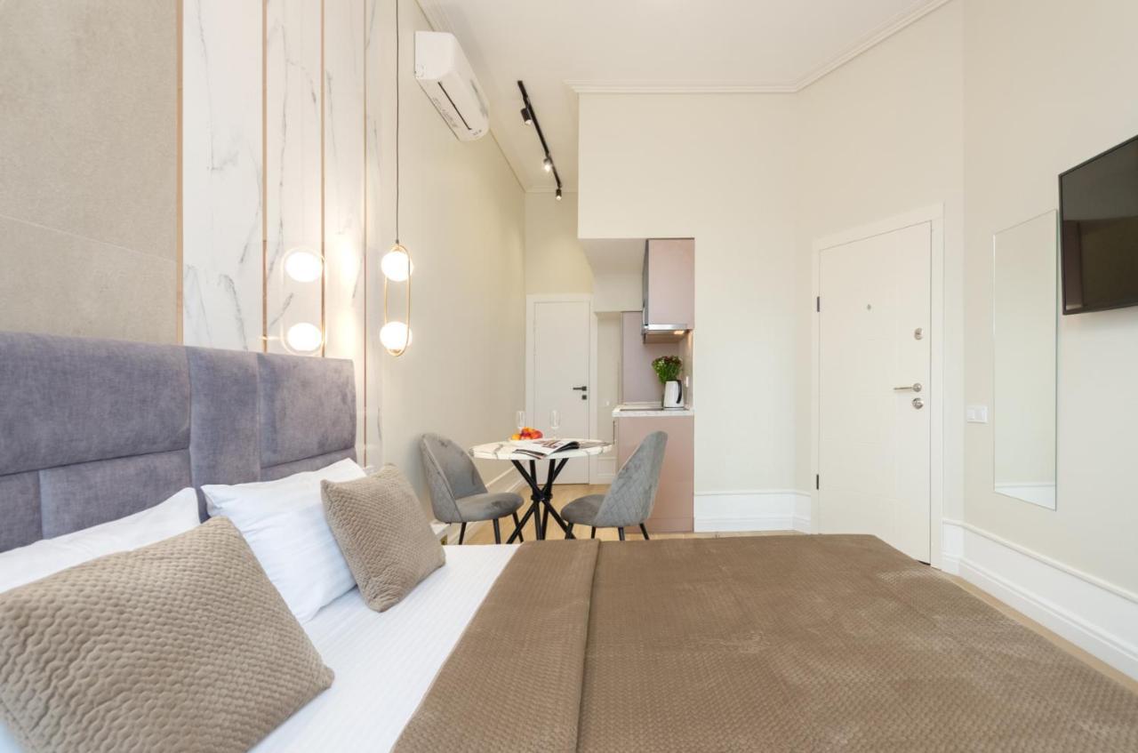 Modern New Cozy Apartment Kvartet Railway Station Kiev Luaran gambar