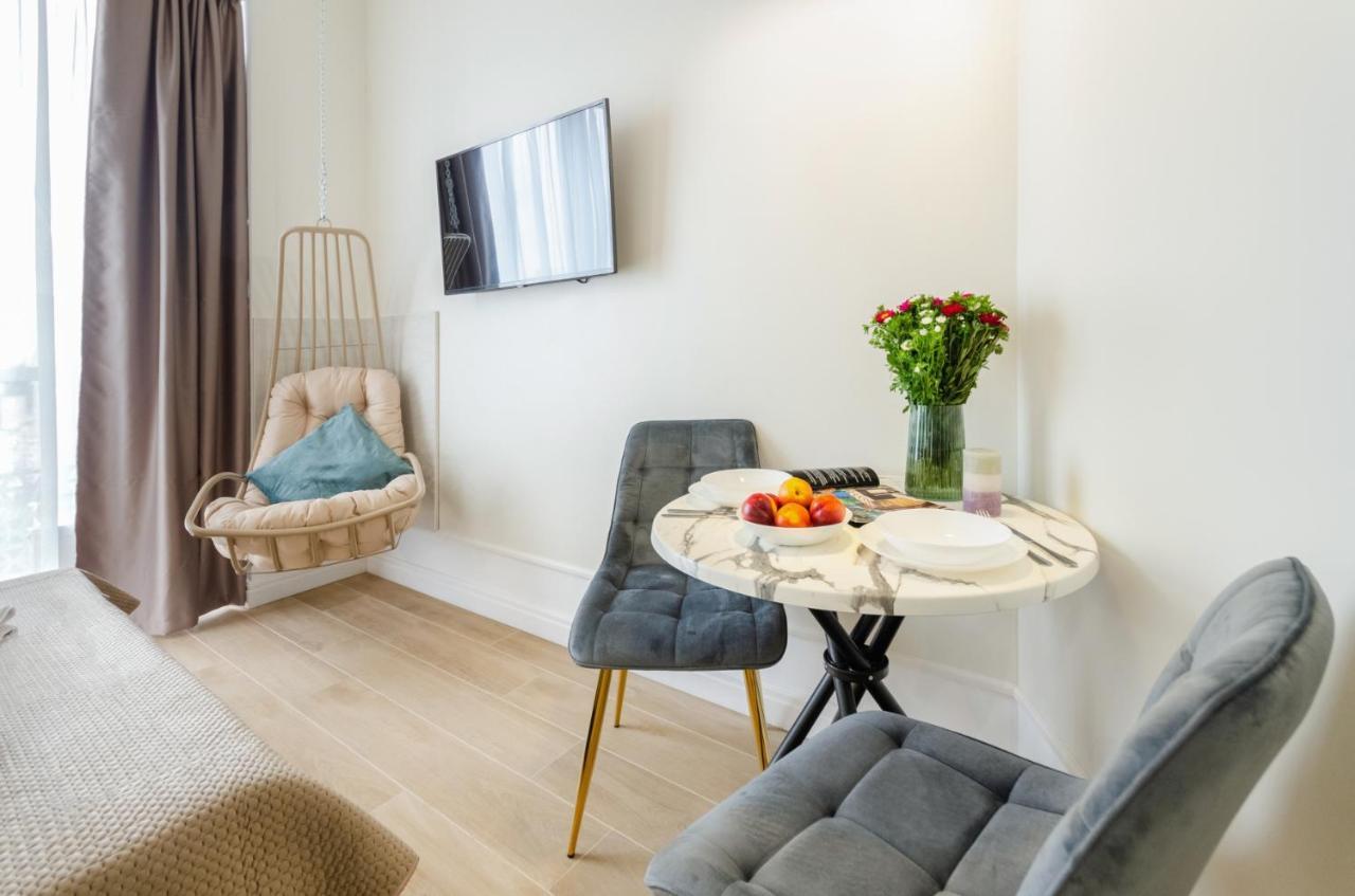 Modern New Cozy Apartment Kvartet Railway Station Kiev Luaran gambar